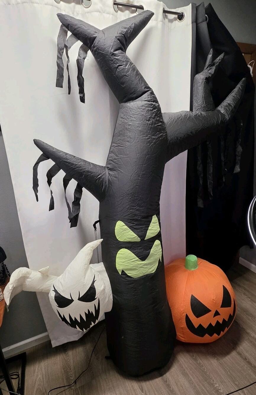 Gemmy Airblown Ghostly Tree Scene Light Up 7 Feet Halloween Inflatable Pumpkin